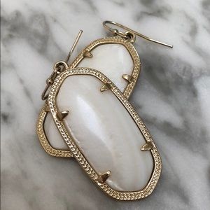 Kendra Scott Elle Earrings in Mother of Pearl